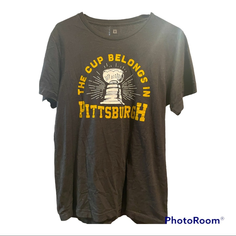 Pittsburg Penguins Tee